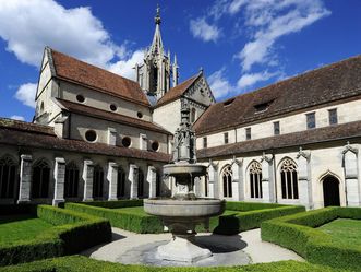 Kloster und Schloss Bebenhausen, Kreuzgarten